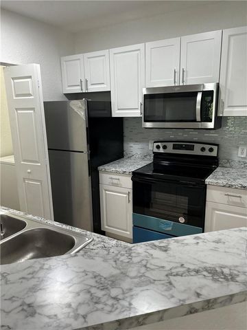 403 BELMONT Lane 403, North Lauderdale, FL 33068