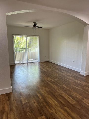 403 BELMONT Lane 403, North Lauderdale, FL 33068