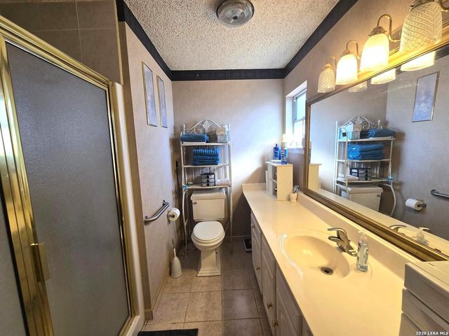 18970 W Fm 2790, Lytle, TX 78052