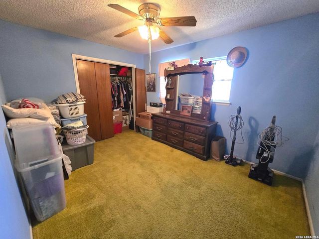 18970 W Fm 2790, Lytle, TX 78052