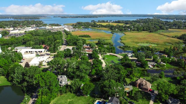 314 Mastodon Drive, Ingleside, IL 60041