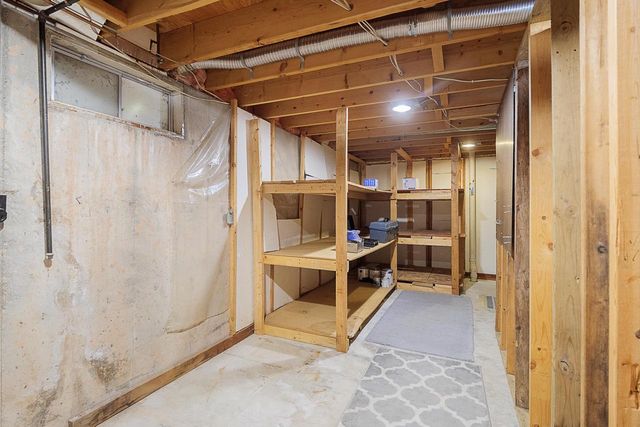 1569 ORCHID LANE, Green Bay, WI 54313