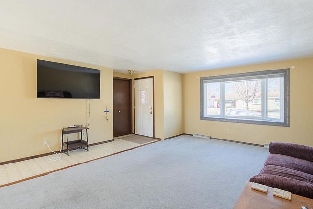 1569 ORCHID LANE, Green Bay, WI 54313