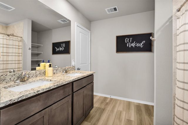 2518 River Way, Navasota, TX 77868