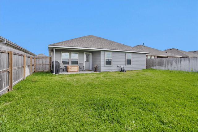 2518 River Way, Navasota, TX 77868