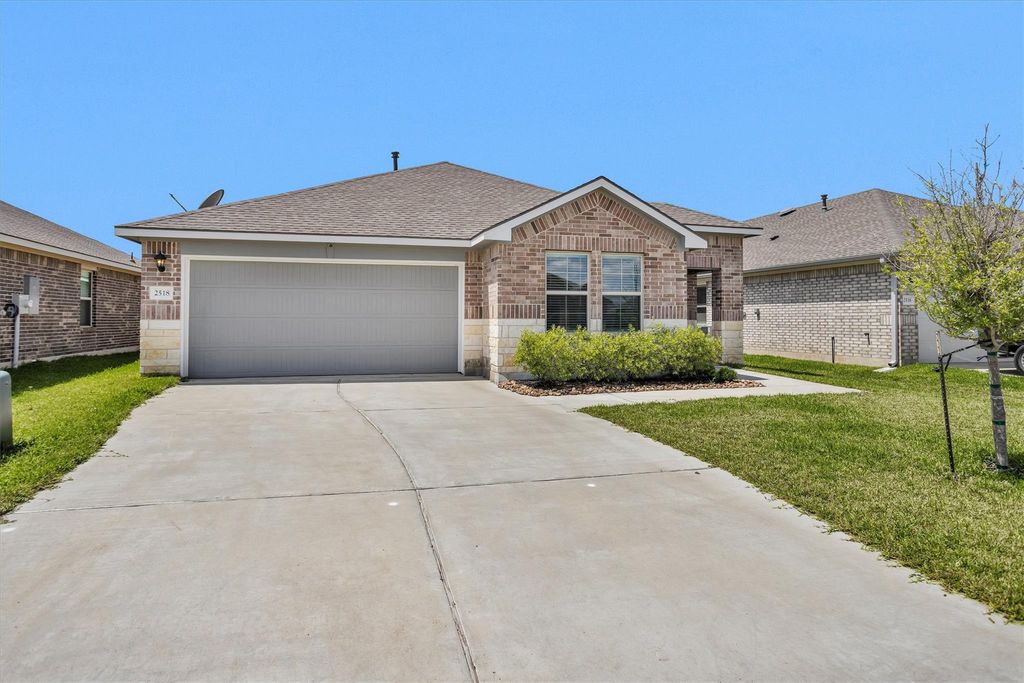 2518 River Way, Navasota, TX 77868