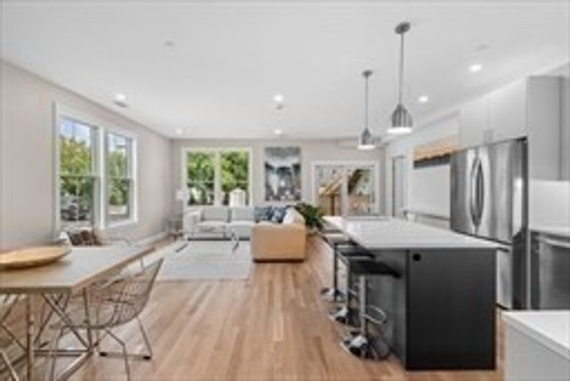 42 Waverly 1, Boston, MA 02135