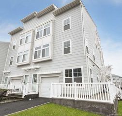 64-25 S Ocean Avenue B, Arverne, NY 11692