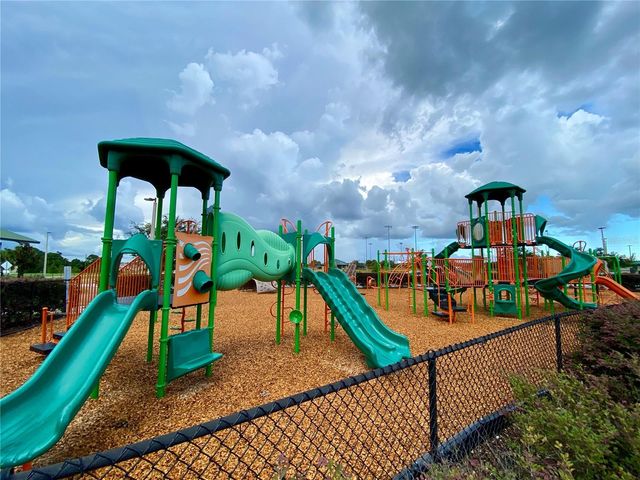 999 CUMBERLAND DRIVE, Poinciana, FL 34759