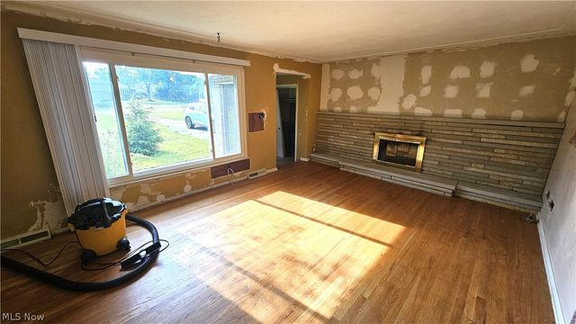 11830 Dunham Road, Sagamore Hills, OH 44067