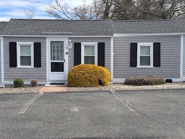 128 Sea Sreet 4, Dennis, MA 02639