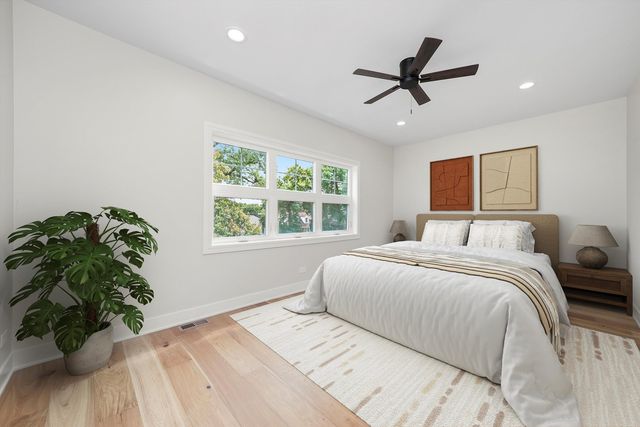 2224 N Nordica Avenue, Chicago, IL 60707