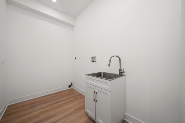 2224 N Nordica Avenue, Chicago, IL 60707