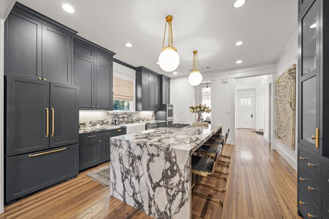 1016 Rutland Street, Houston, TX 77008