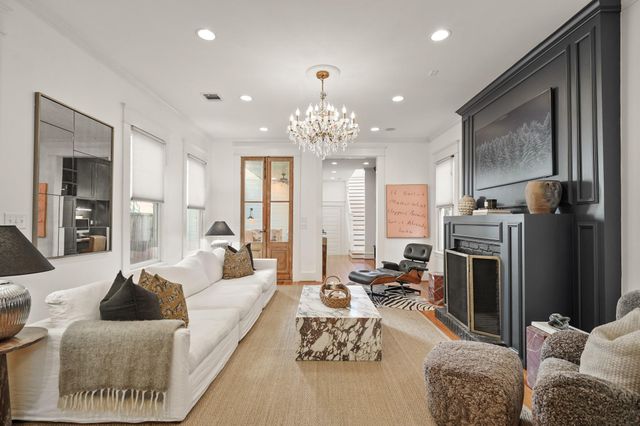 1016 Rutland Street, Houston, TX 77008