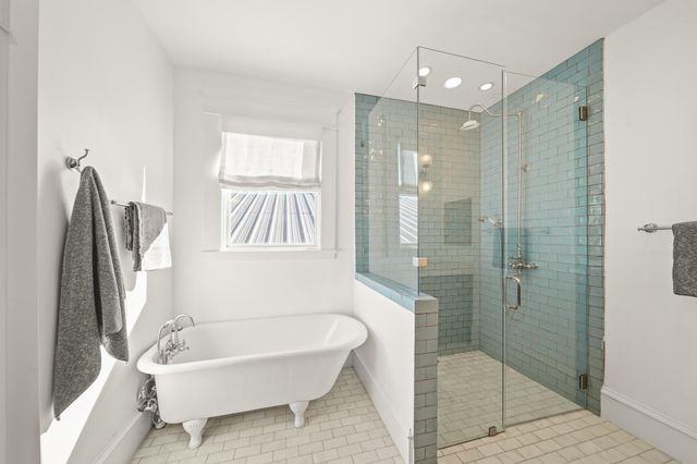 1016 Rutland Street, Houston, TX 77008