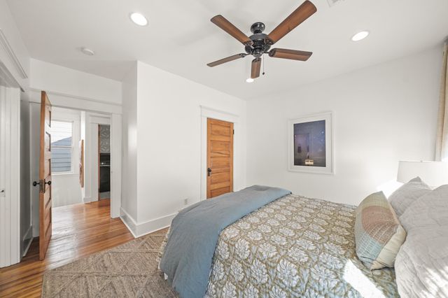 1016 Rutland Street, Houston, TX 77008