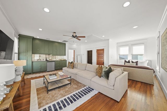 1016 Rutland Street, Houston, TX 77008