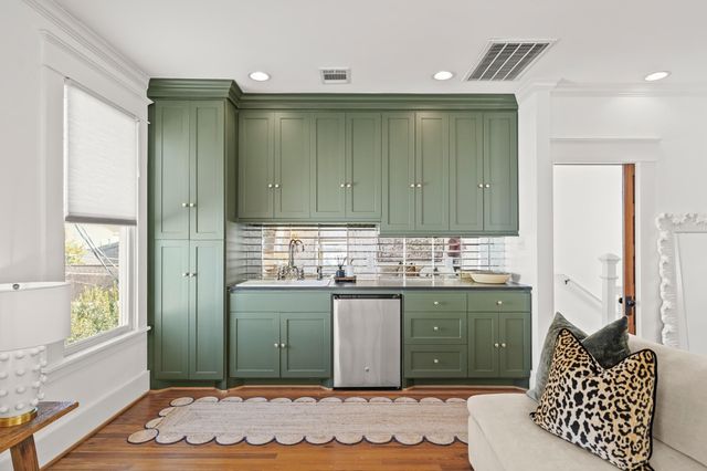 1016 Rutland Street, Houston, TX 77008