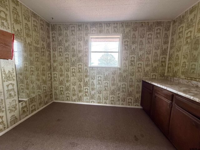 23205 County Road 2159, Troup, TX 75789