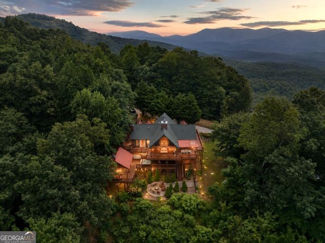 551 Amy Creek Circle, Ellijay, GA 30540