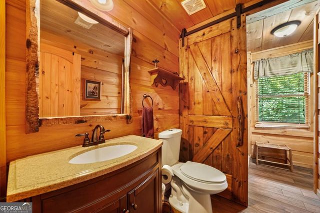 551 Amy Creek Circle, Ellijay, GA 30540