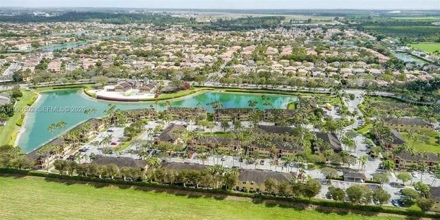 935 NE 33rd Ter 203, Homestead, FL 33033