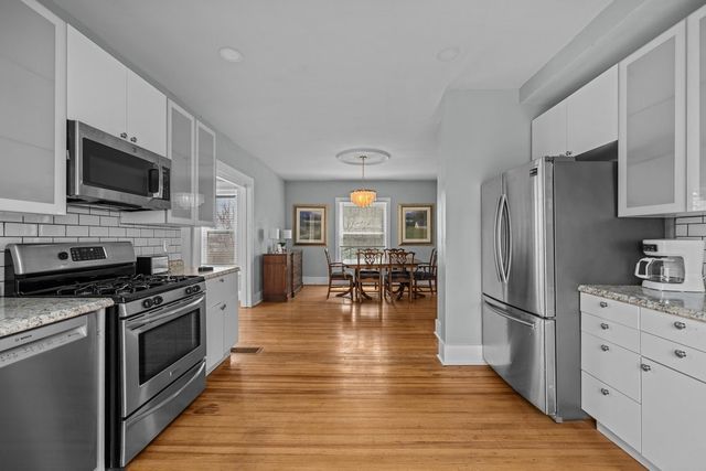 1200 E 9th Street, Davenport, IA 52803