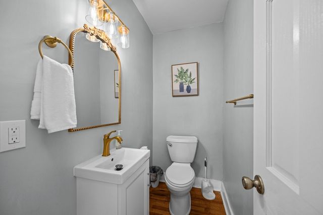 1200 E 9th Street, Davenport, IA 52803