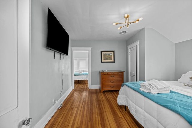 1200 E 9th Street, Davenport, IA 52803