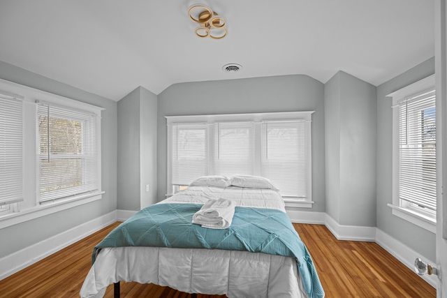 1200 E 9th Street, Davenport, IA 52803