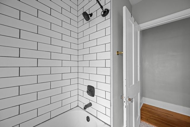 1200 E 9th Street, Davenport, IA 52803