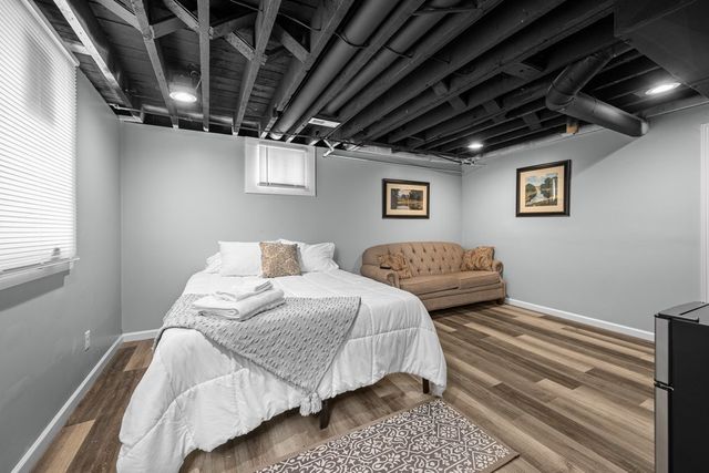 1200 E 9th Street, Davenport, IA 52803