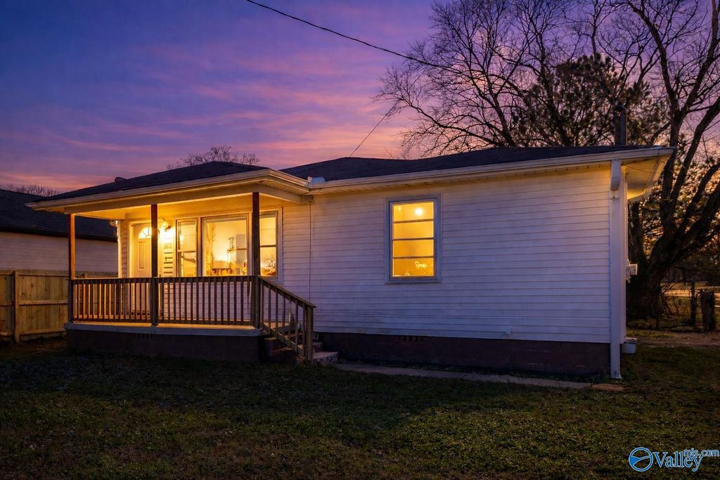 3515 6th Avenue Sw SW, Huntsville, AL 35805