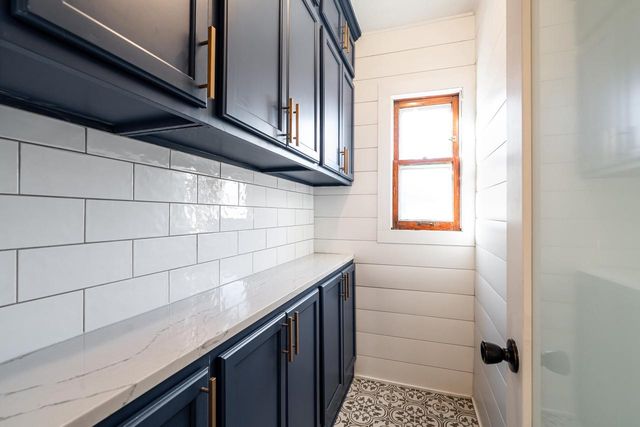 3143 S California STREET, Milwaukee, WI 53207