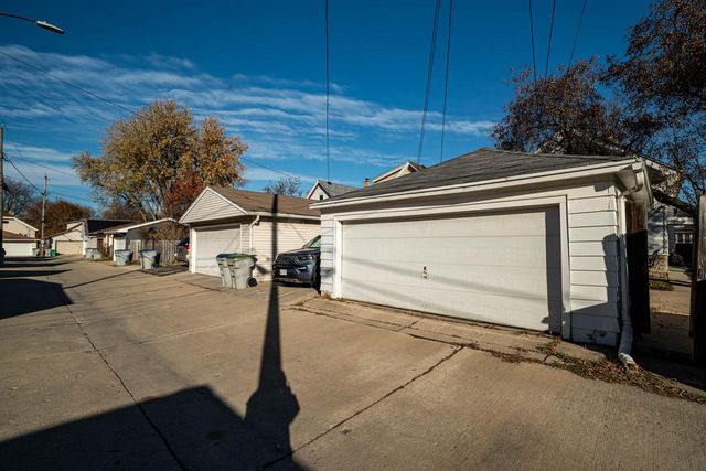 3143 S California STREET, Milwaukee, WI 53207