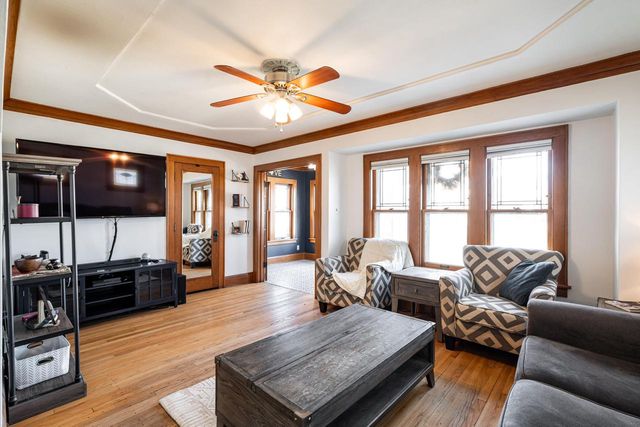 3143 S California STREET, Milwaukee, WI 53207