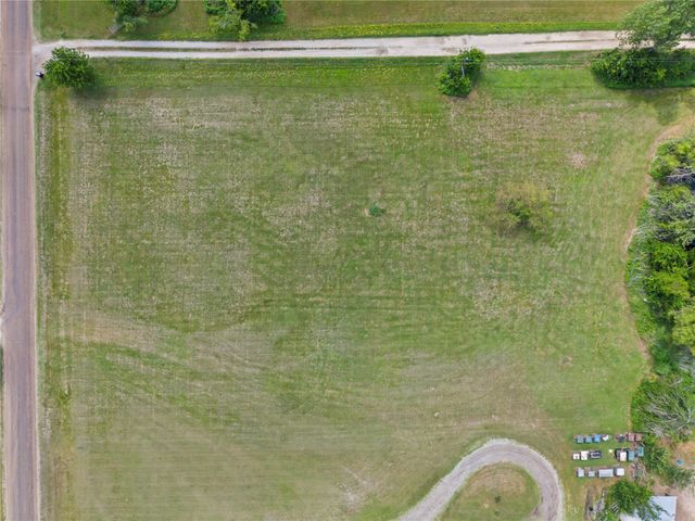 E5-C-1 Pam Lane, Terrell, TX 75161