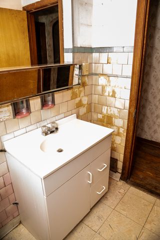 334 W 101st Place, Chicago, IL 60628