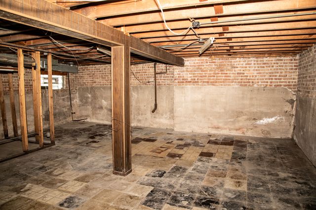 334 W 101st Place, Chicago, IL 60628