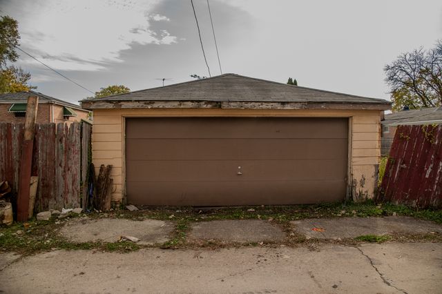 334 W 101st Place, Chicago, IL 60628