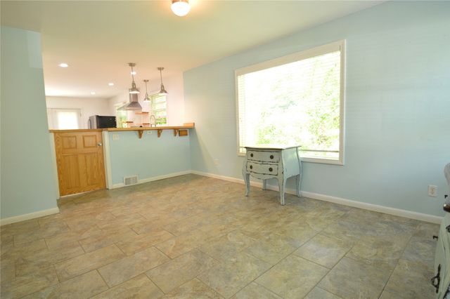 230 BEACHGROVE Drive, Erie, PA 16505