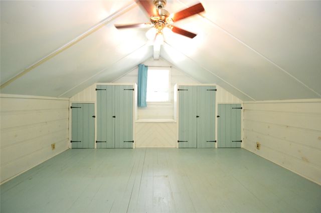 230 BEACHGROVE Drive, Erie, PA 16505