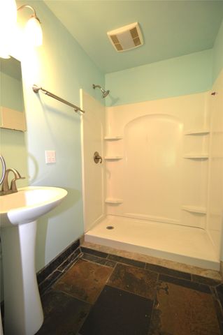 230 BEACHGROVE Drive, Erie, PA 16505