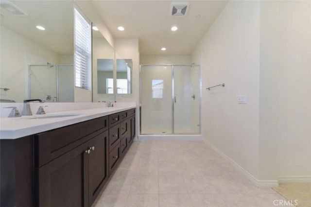 117 Halo, Irvine, CA 92618