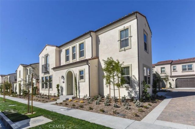 117 Halo, Irvine, CA 92618