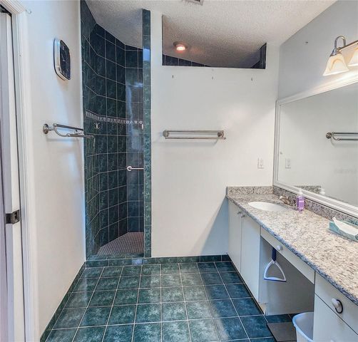 11 BUNKER HILL DRIVE, Palm Coast, FL 32137