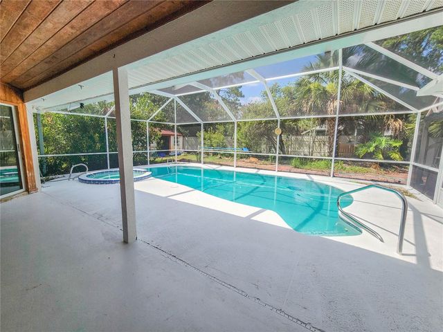 11 BUNKER HILL DRIVE, Palm Coast, FL 32137