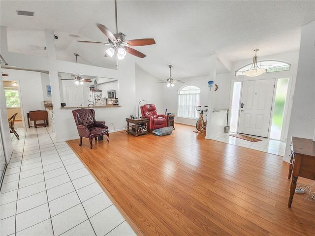11 BUNKER HILL DRIVE, Palm Coast, FL 32137
