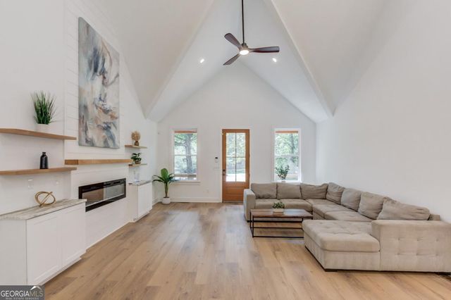 374 Academy Woods Drive, Jefferson, GA 30549